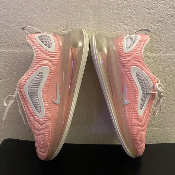 Pink/White Nike 720 size 8 - Picture 9 of 10
